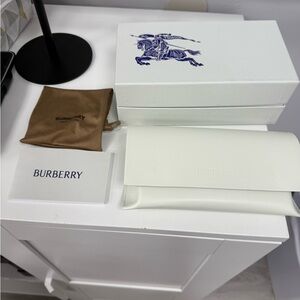 Burberry White Glasses Case